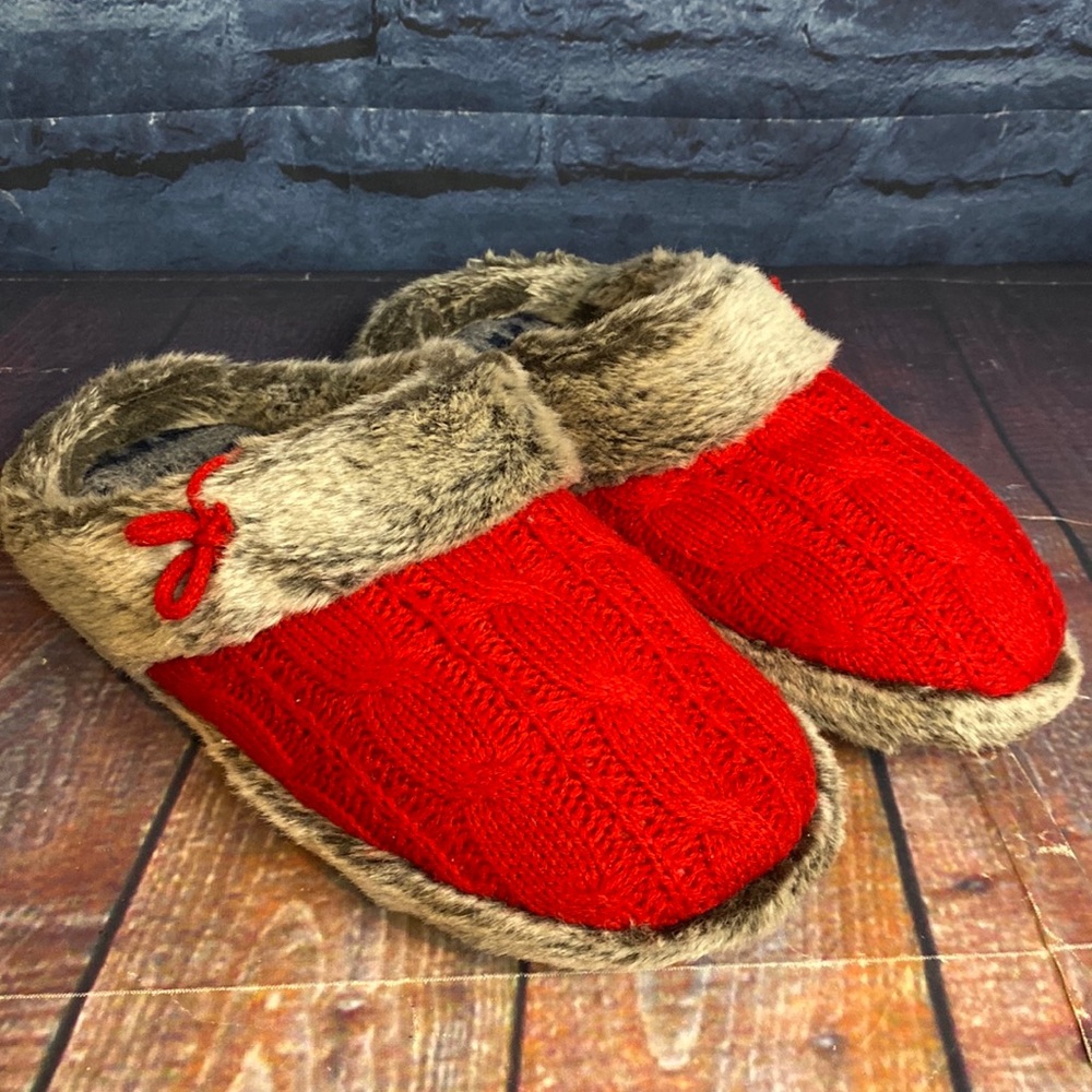 Cable Knit Faux Fur Christmas Holiday House Shoe Slipper with Bow